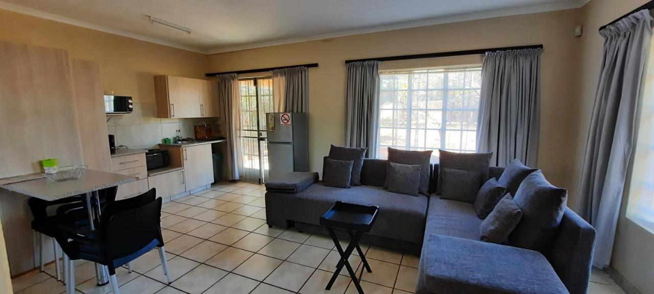 462 Bosbok Chalets Marloth Park Exterior photo